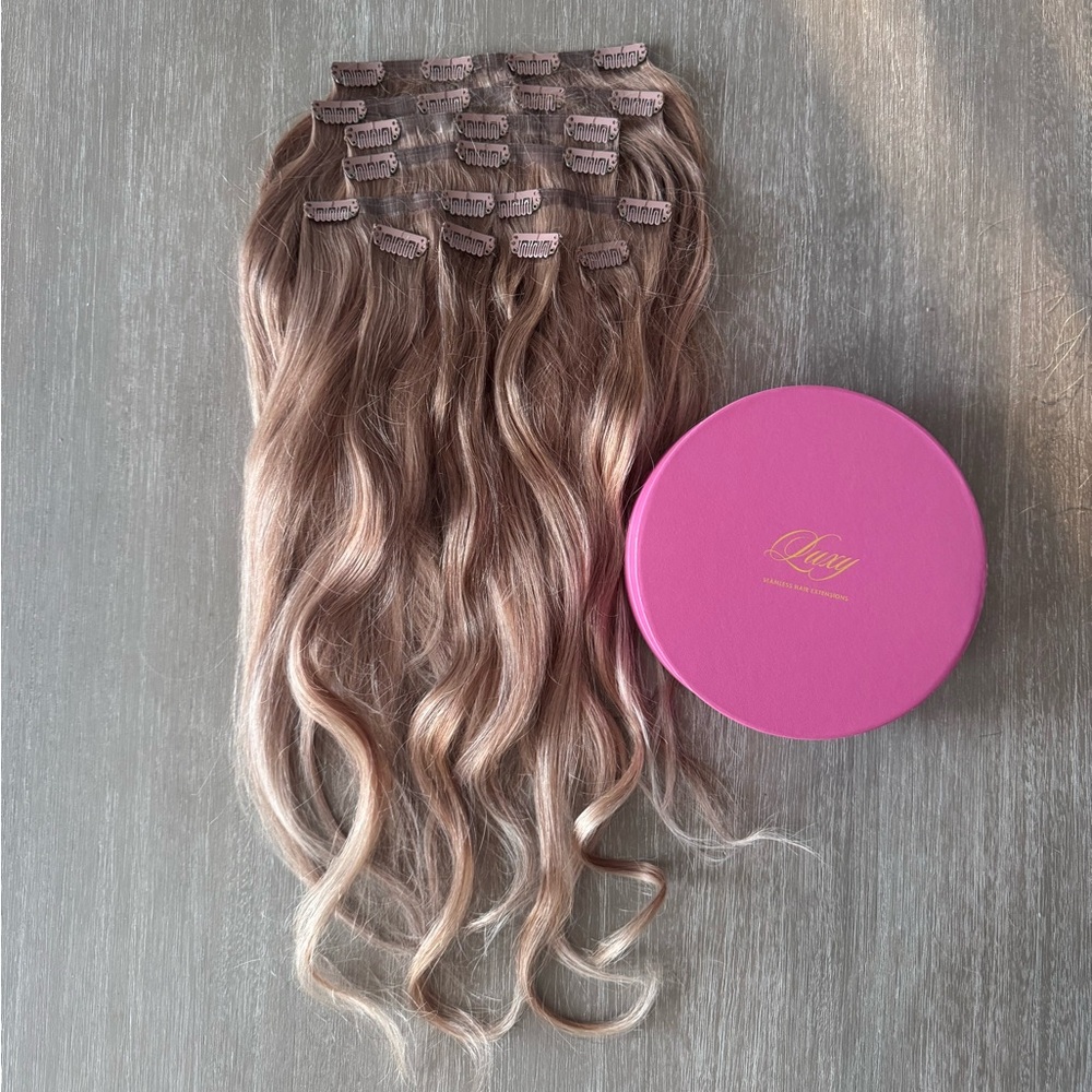 Clip-In Hair Extensions - Bronde Balayage (Ash Blonde Brown Blend)